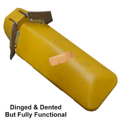 Picture of Poly Center Hood CLAAS Yellow 20 Inch Dinged and Dented To Fit Capello® - NEW (Aftermarket)